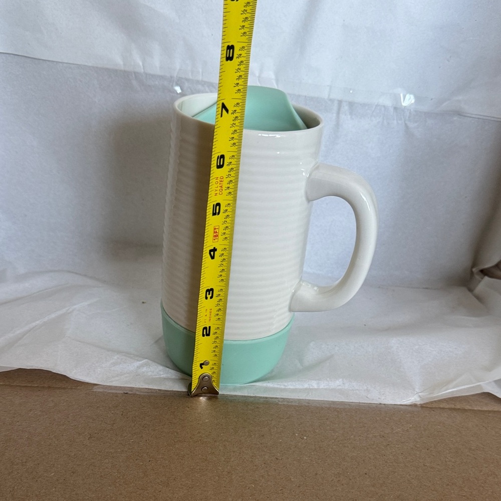Ceramic Travel Mug with Mint Accent - White & Mint - Picture 6 of 6